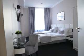 Отель Hotel Villa Casino Слубице Улучшенный двухместный номер с 2 отдельными кроватями-4